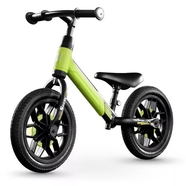 Balansinis dviratukas šviečiančiais ratais Q Play SPARK Green