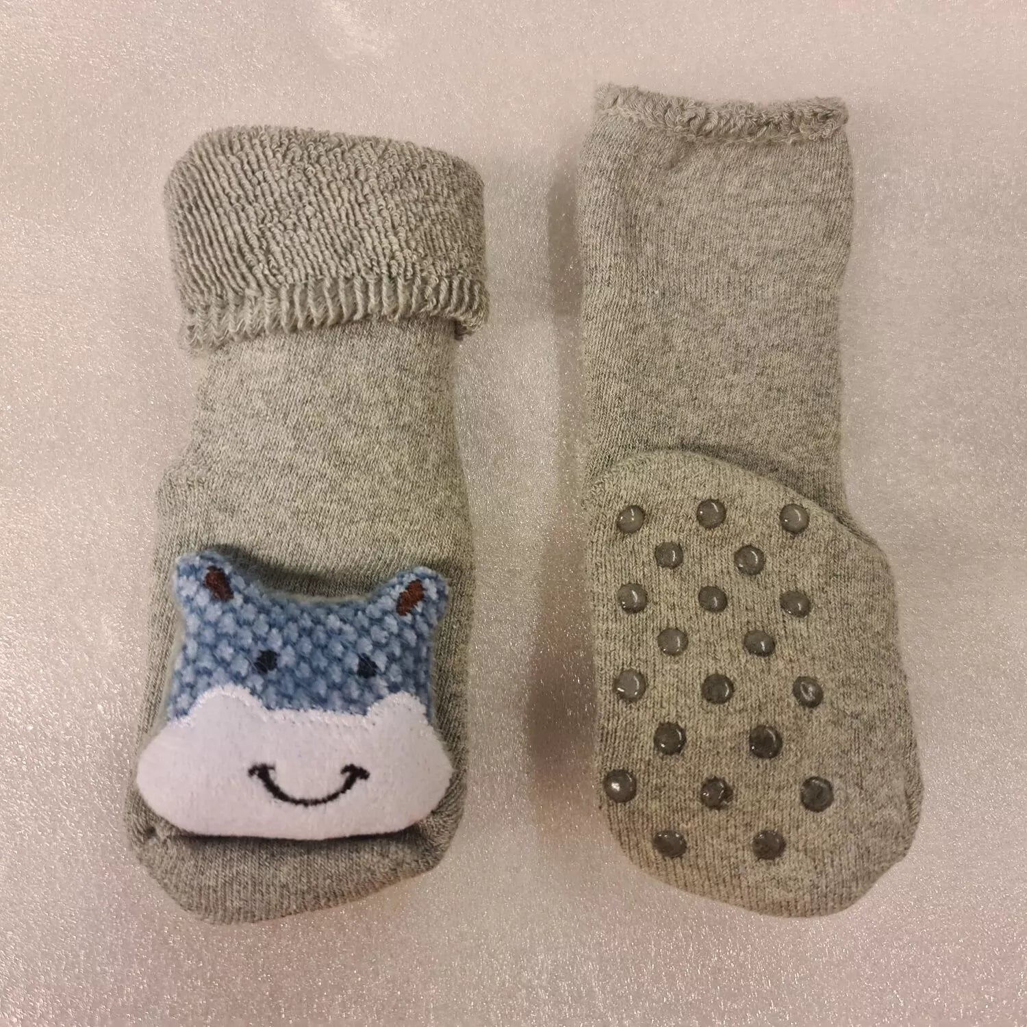 Kojinės neslystančiu padu Grey