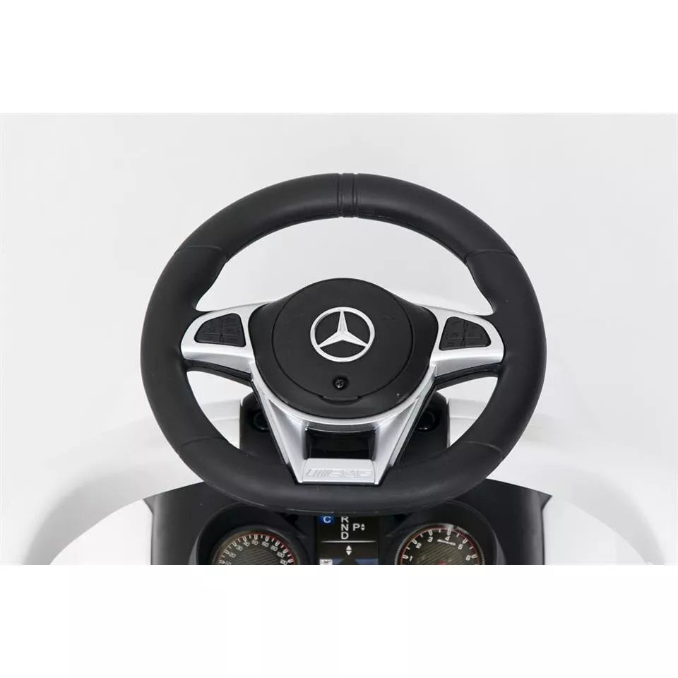 Paspiriama mašina  MERCEDES C63